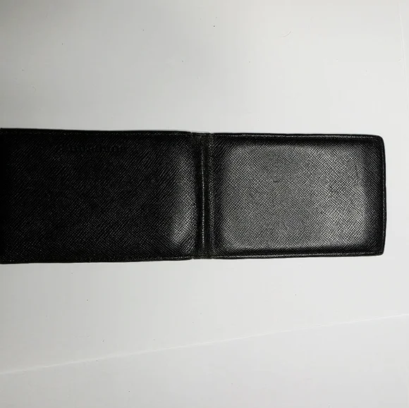 Burberry Black Leather Card Holder - Picture 9 of 9